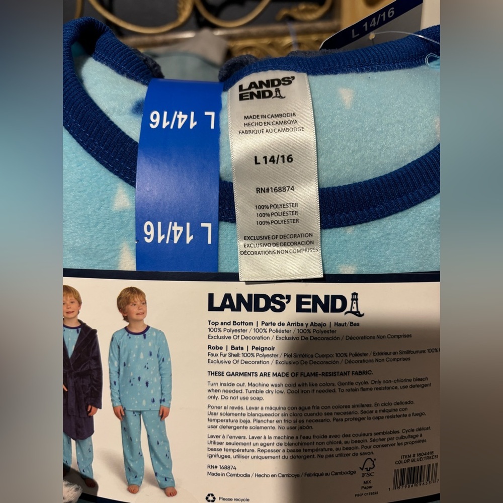 NWT Lands' End Light Blue Kids 3Piece Pajama Set with Dark Blue Robe - Picture 9 of 9